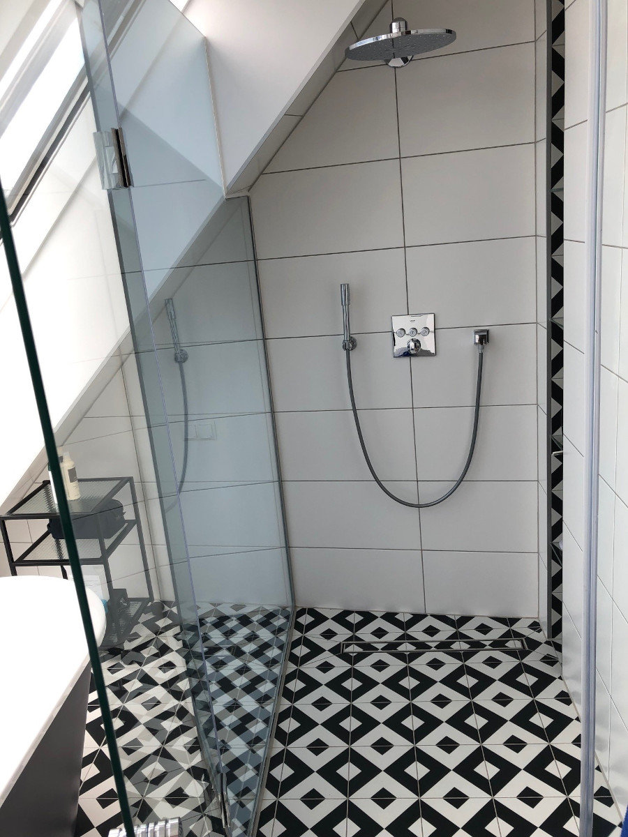 Dusche von HeatTEC Gebäudeinstallation